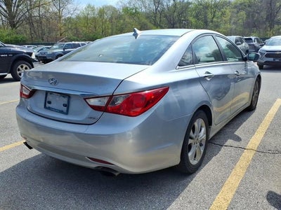 2011 Hyundai Sonata Ltd w/17" Wheels
