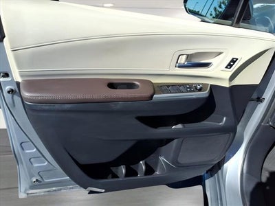 2023 Toyota Sienna Platinum