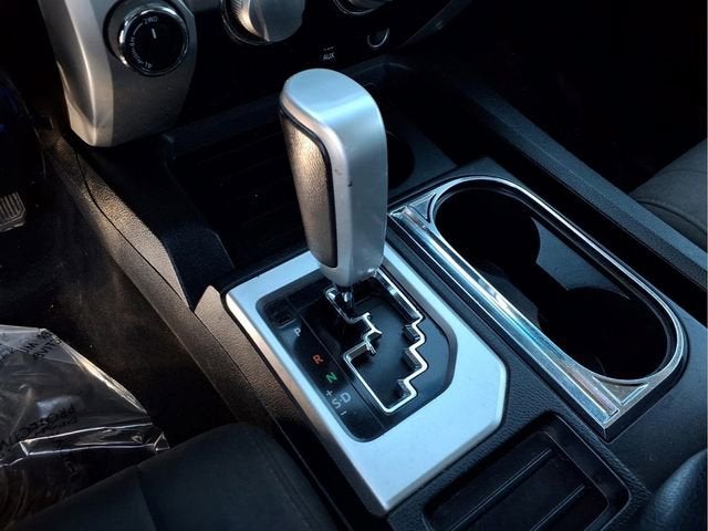 2015 Toyota Tundra SR5 5.7L V8