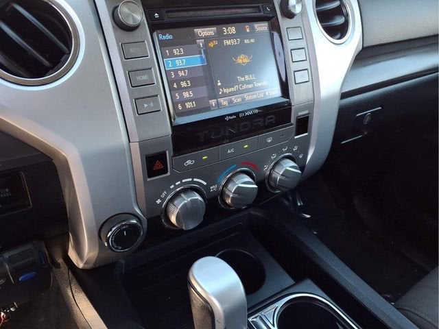 2015 Toyota Tundra SR5 5.7L V8