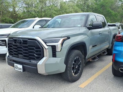 2023 Toyota Tundra 4WD SR5