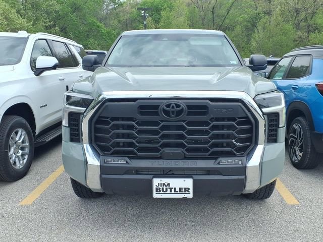 2023 Toyota Tundra 4WD SR5