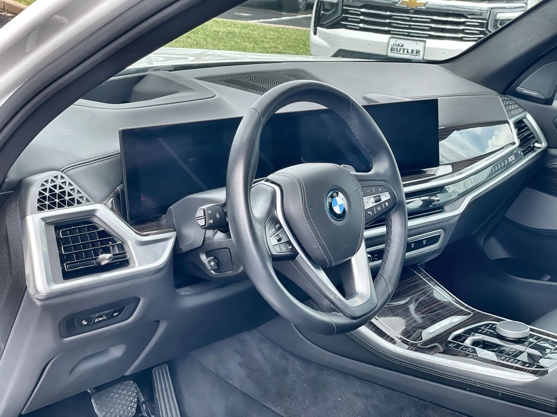 2025 BMW X5 xDrive50e
