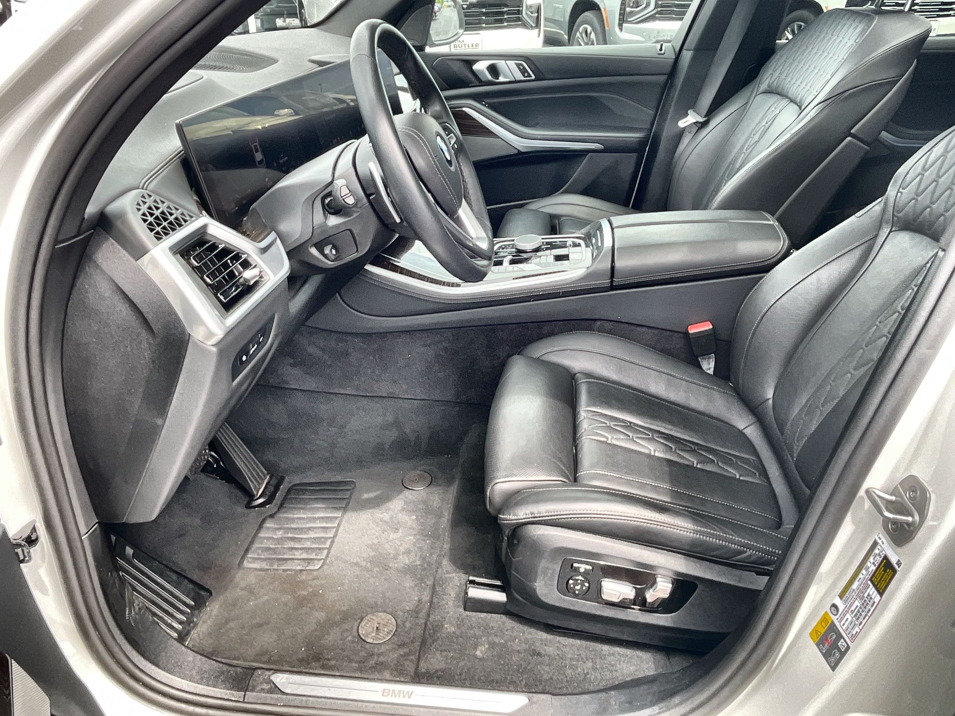 2025 BMW X5 xDrive50e