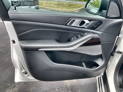 2025 BMW X5 xDrive50e