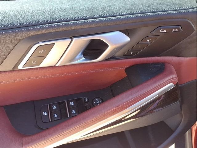 2021 BMW X6 xDrive40i