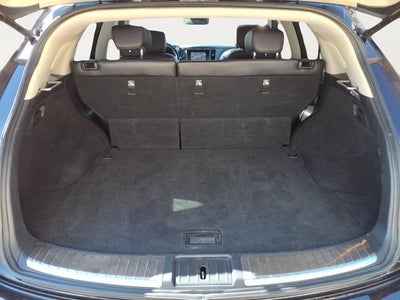 2017 INFINITI QX70 Y