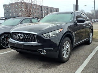2017 INFINITI QX70 C