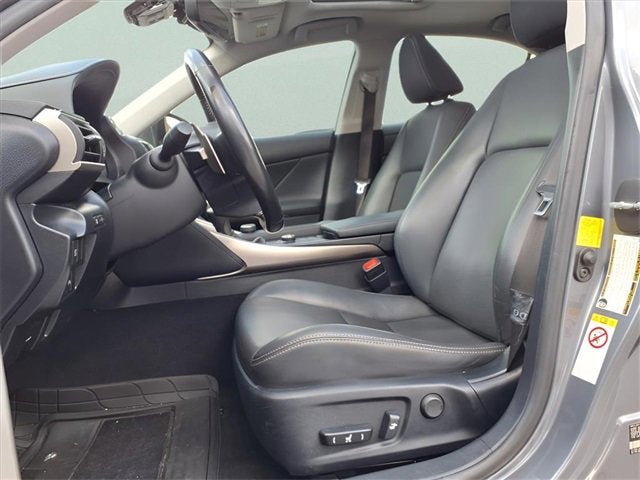 2017 Lexus IS 200t IS Turbo