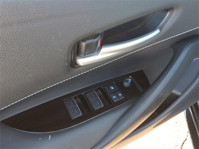 2024 Toyota Corolla Hatchback SE