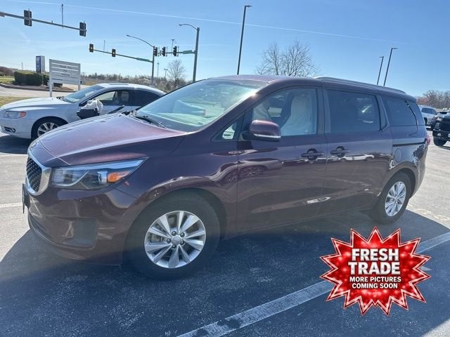 2017 Kia Sedona LX