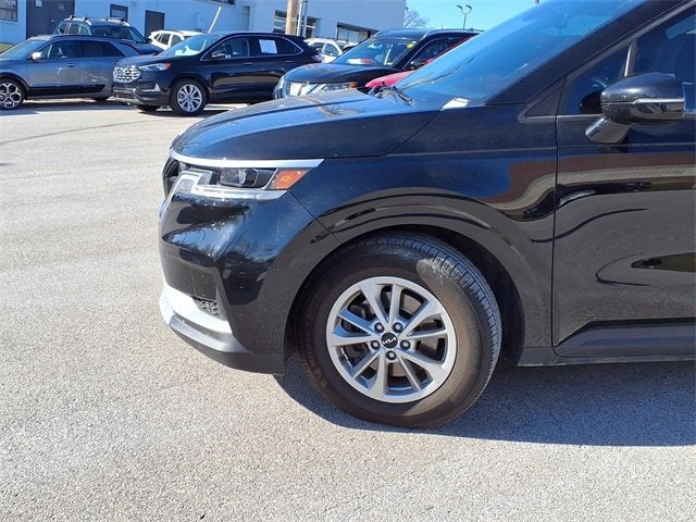 2022 Kia Carnival MPV LX Seat Package