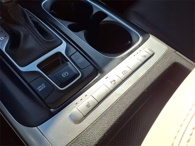 2022 Kia Carnival MPV LX Seat Package