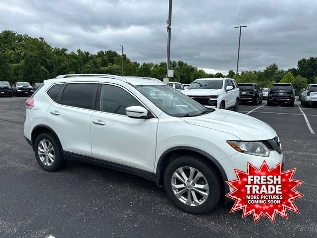 2016 Nissan Rogue SV