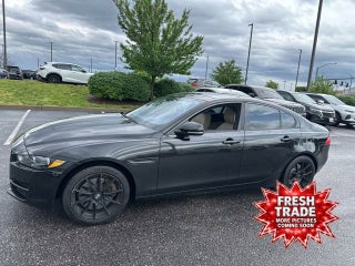 2017 Jaguar XE 35t Premium