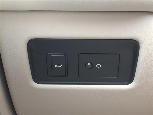 2024 Jaguar XF R-Dynamic SE P250 AWD Automatic