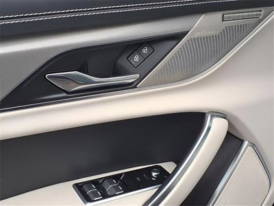 2024 Jaguar XF R-Dynamic SE P250 AWD Automatic