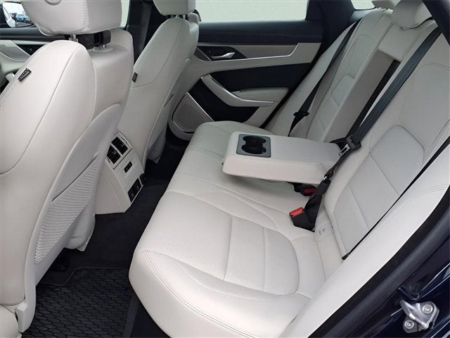 2024 Jaguar XF R-Dynamic SE P250 AWD Automatic