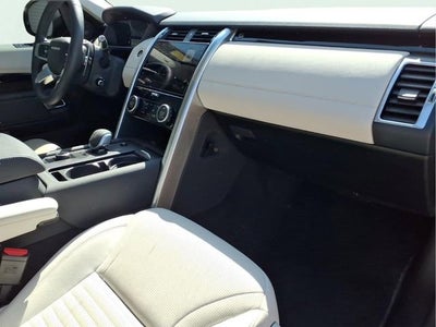 2025 Land Rover Discovery S