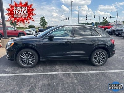 2022 Audi Q3 Premium 40 TFSI quattro Tiptronic