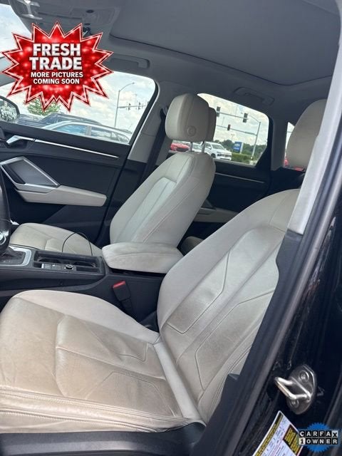 2022 Audi Q3 Premium 40 TFSI quattro Tiptronic