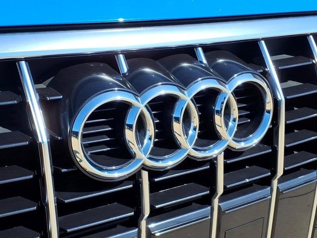 2020 Audi Q3 Premium 45 TFSI S line quattro Tiptronic
