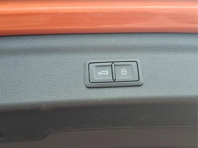 2024 Audi Q3 S line Premium