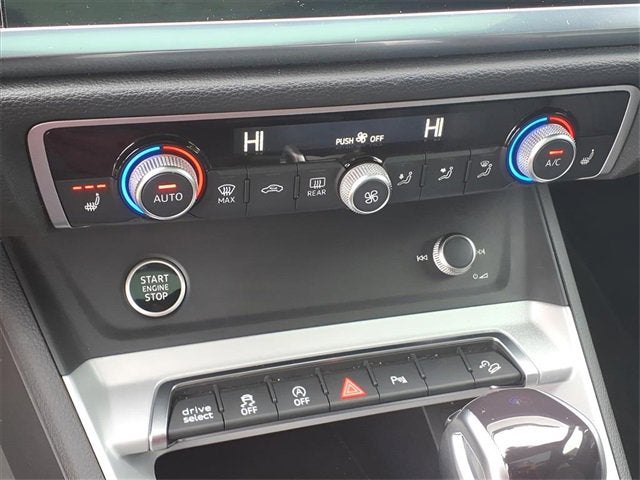 2023 Audi Q3 S line Premium