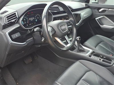 2023 Audi Q3 S line Premium