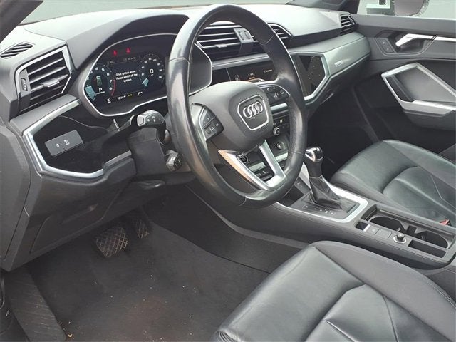 2023 Audi Q3 S line Premium