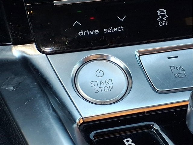 2019 Audi e-tron Premium Plus