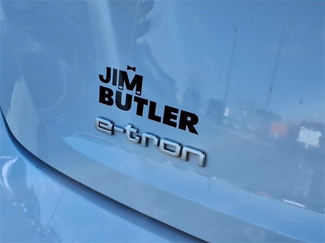 2019 Audi e-tron Premium Plus