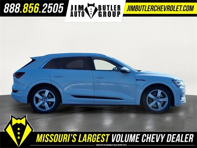 2019 Audi e-tron Premium Plus