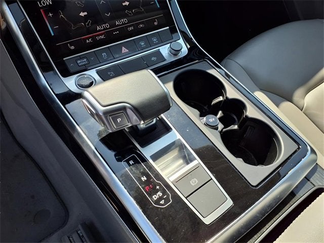 2024 Audi Q7 Premium Plus