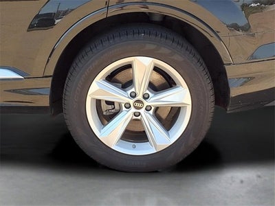 2024 Audi Q7 Premium Plus