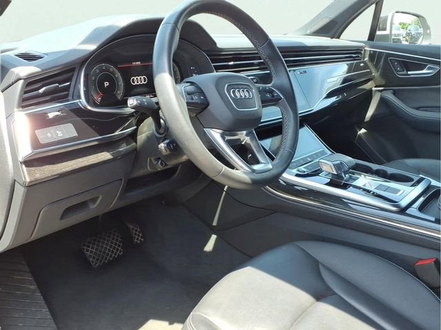 2025 Audi Q7 Premium Plus