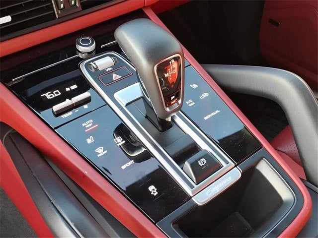 2023 Porsche Cayenne C