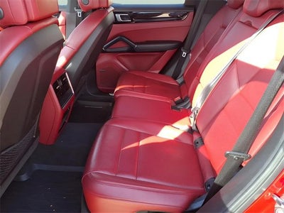 2023 Porsche Cayenne C