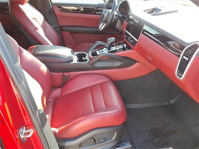 2023 Porsche Cayenne C