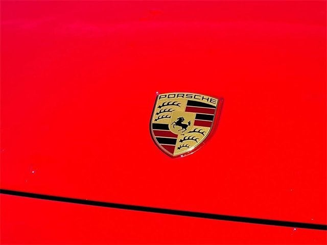 2023 Porsche Cayenne C