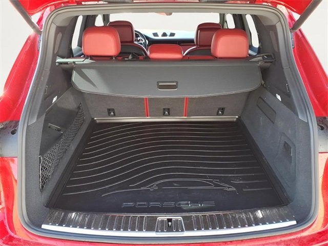 2023 Porsche Cayenne C