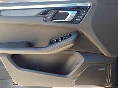 2021 Porsche Macan S