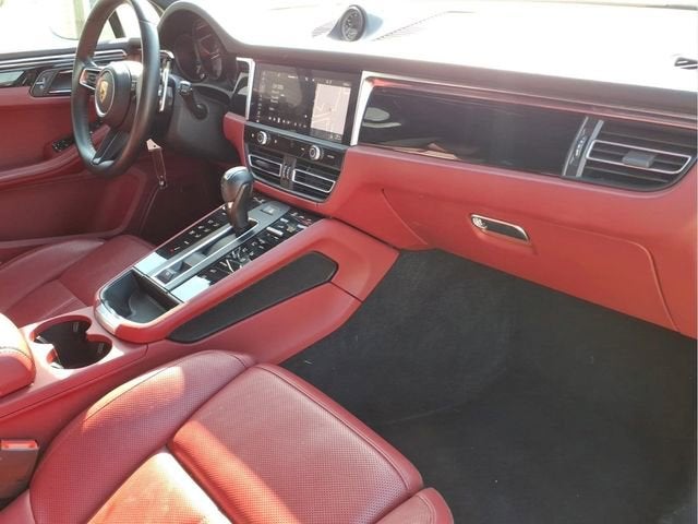 2023 Porsche Macan S