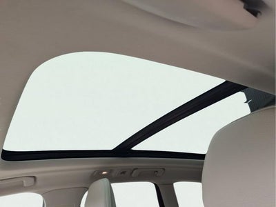 2022 Volvo XC60 Momentum