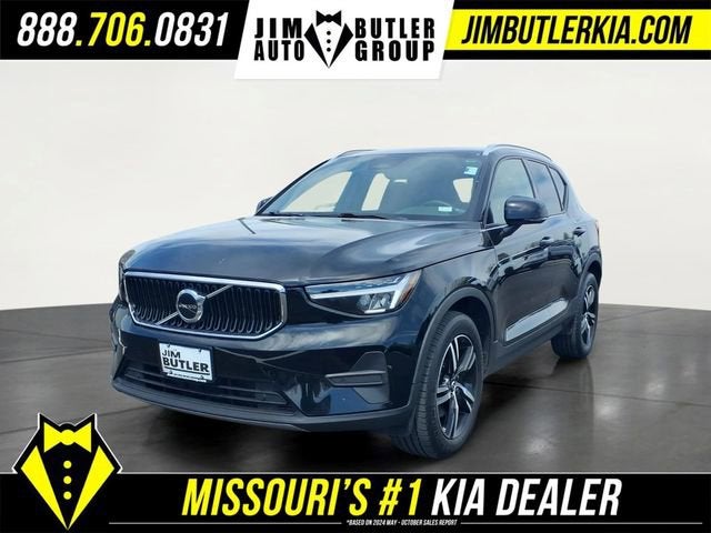 2023 Volvo XC40 Core