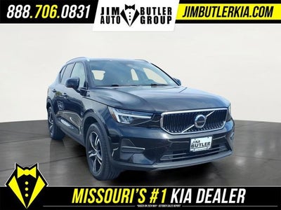 2023 Volvo XC40 Core