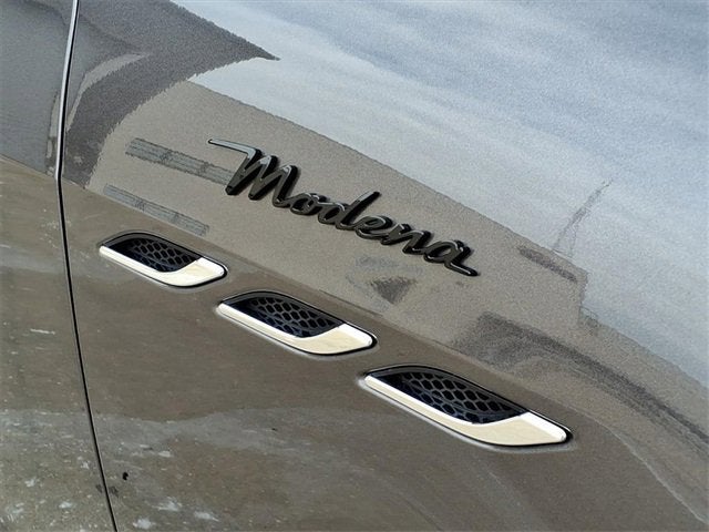 2022 Maserati Ghibli Modena