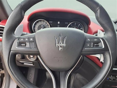 2022 Maserati Ghibli Modena Q4