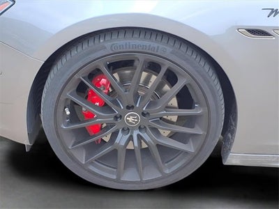 2022 Maserati Ghibli Modena Q4