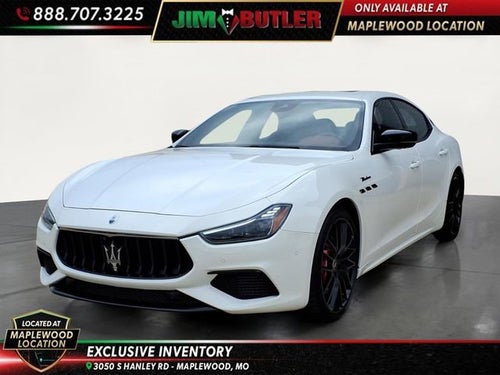 2022 Maserati Ghibli Modena Q4